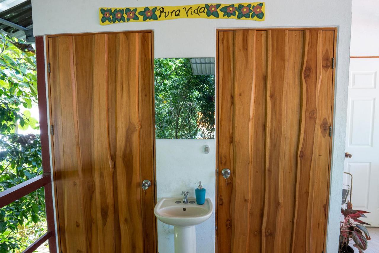 Osa De Rio Hotell Uvita Eksteriør bilde