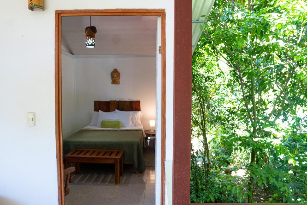 Osa De Rio Hotell Uvita Eksteriør bilde